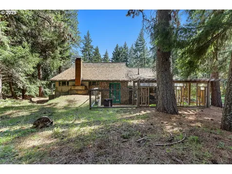 101 Cooke Road White Salmon WA 98672