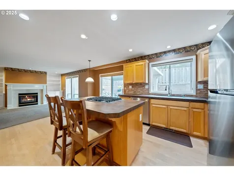 12420 SW Harlequin Drive Beaverton OR 97007