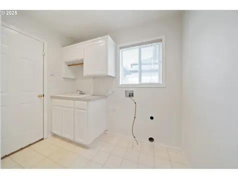 12420 SW Harlequin Drive Beaverton OR 97007