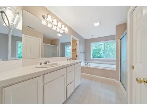 12420 SW Harlequin Drive Beaverton OR 97007