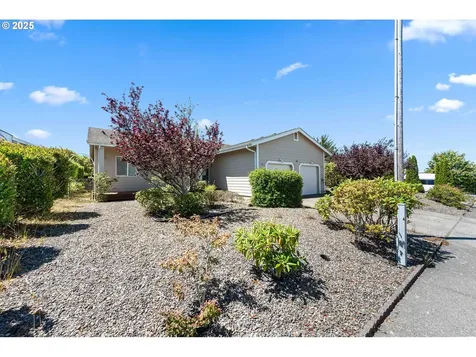 1986 Garfield Street North Bend OR 97459