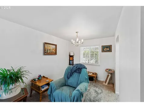 1986 Garfield Street North Bend OR 97459