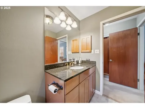 830 SW Trillium Lane Portland OR 97219