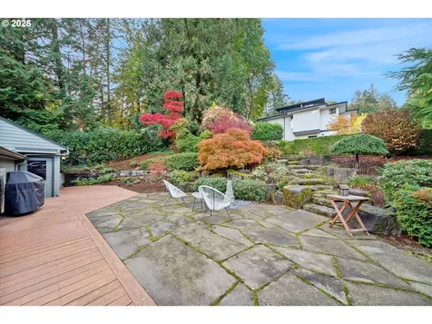 830 SW Trillium Lane Portland OR 97219