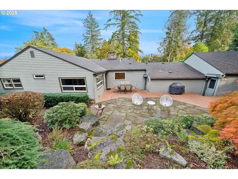 830 SW Trillium Lane Portland OR 97219