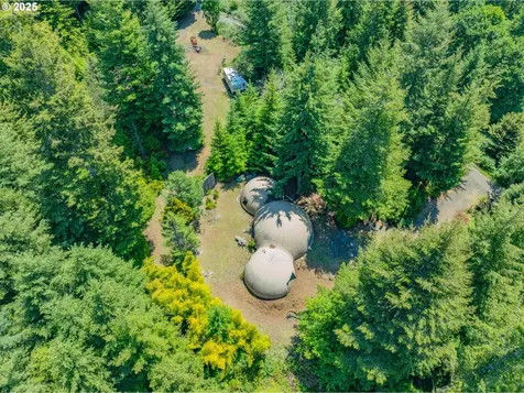 58812 Garden Valley Road Coquille OR 97423