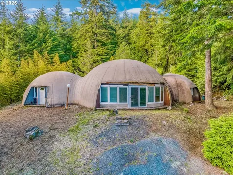 58812 Garden Valley Road Coquille OR 97423
