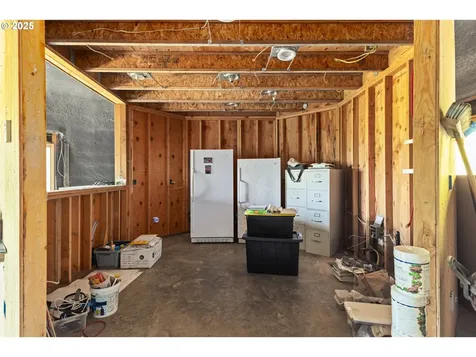 58812 Garden Valley Road Coquille OR 97423