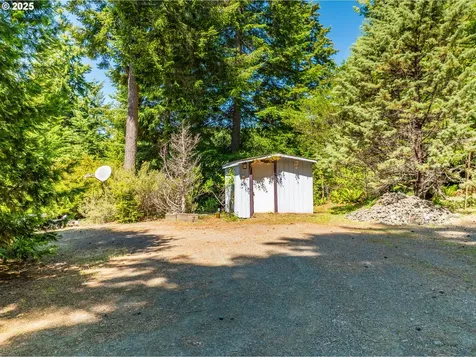 58812 Garden Valley Road Coquille OR 97423