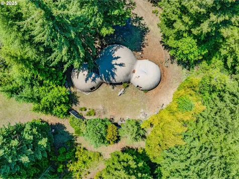 58812 Garden Valley Road Coquille OR 97423