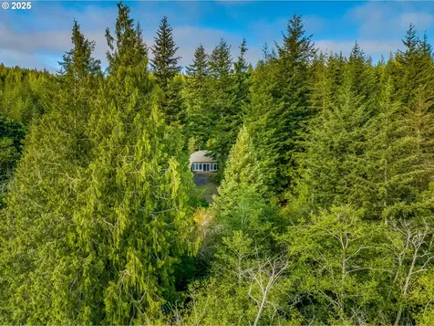 58812 Garden Valley Road Coquille OR 97423