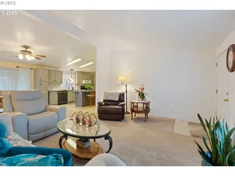 281 Heavenly Court Sutherlin OR 97479