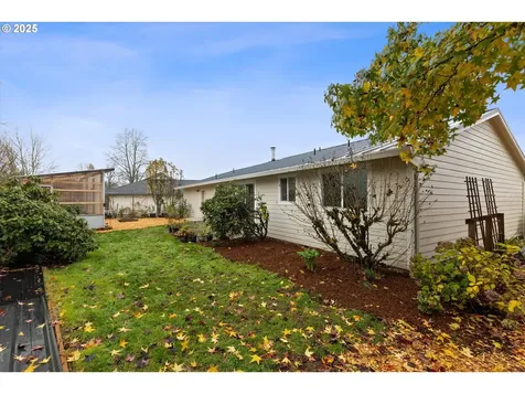 1997 SW Oleander Court Mcminnville OR 97128