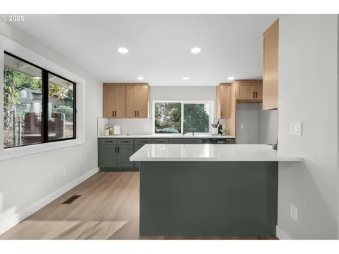 2412 NW 111th Street Vancouver WA 98685
