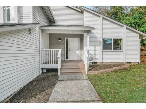2412 NW 111th Street Vancouver WA 98685