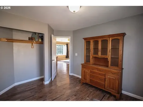 312 S Magnolia Street Cornelius OR 97113
