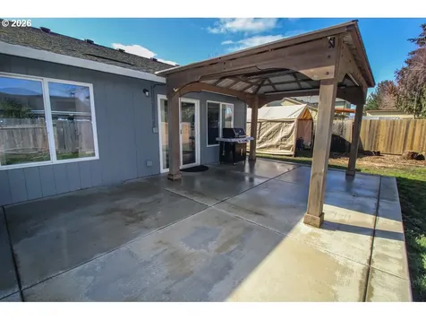 312 S Magnolia Street Cornelius OR 97113