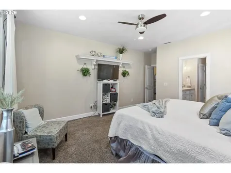 809 NE 11th Court Battle Ground WA 98604