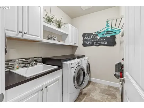 809 NE 11th Court Battle Ground WA 98604