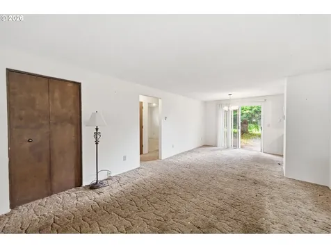 13137 SE Francis Street Portland OR 97236