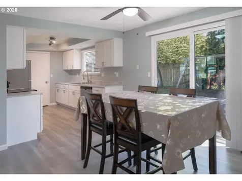 15840 SW Sunset Court Sherwood OR 97140