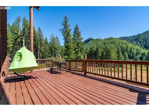 15755 Highway 36 Deadwood OR 97430