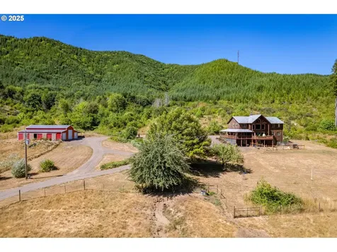 15755 Highway 36 Deadwood OR 97430