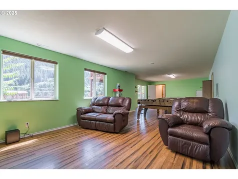 15755 Highway 36 Deadwood OR 97430