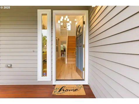 2232 SW Vacuna Street Portland OR 97219