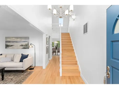 2232 SW Vacuna Street Portland OR 97219