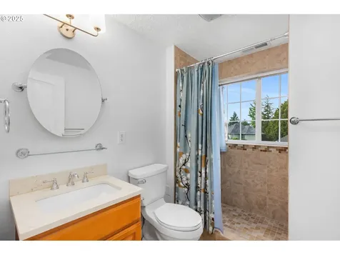 2232 SW Vacuna Street Portland OR 97219