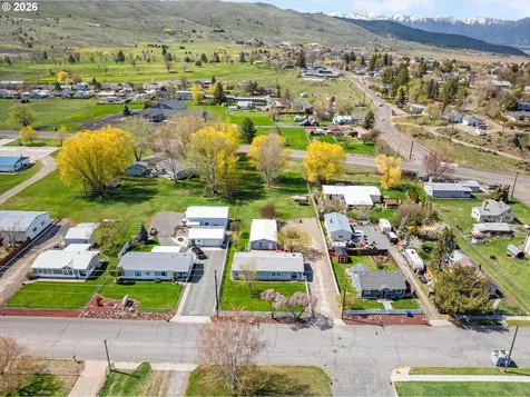 775 4th Street Baker City OR 97814