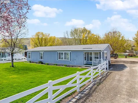 775 4th Street Baker City OR 97814