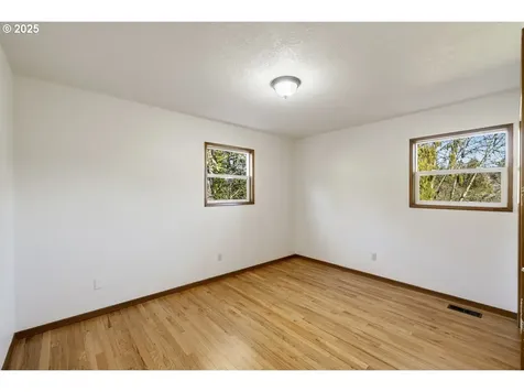 7135 SW Brenne Lane Portland OR 97225