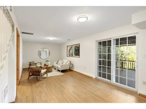 7135 SW Brenne Lane Portland OR 97225