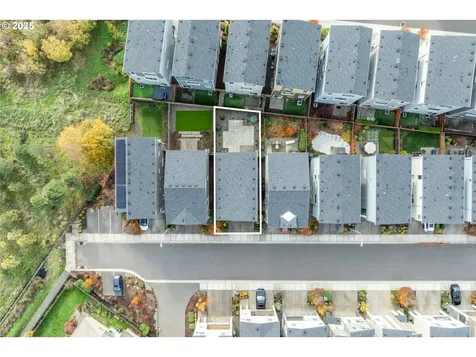 961 SW Stellar Terrace Beaverton OR 97005