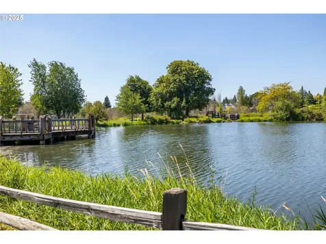 961 SW Stellar Terrace Beaverton OR 97005