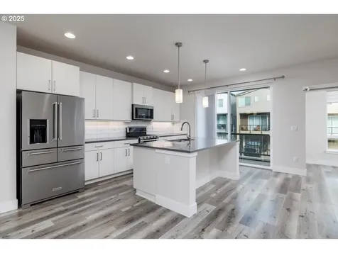 961 SW Stellar Terrace Beaverton OR 97005