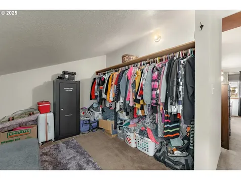 916 NE Malheur Avenue Roseburg OR 97470
