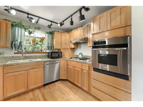 916 NE Malheur Avenue Roseburg OR 97470