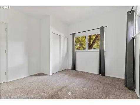 3835 SE 32nd Avenue Portland OR 97202