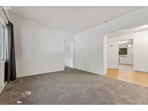 3835 SE 32nd Avenue Portland OR 97202