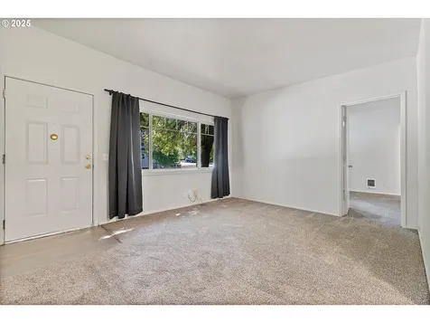 3835 SE 32nd Avenue Portland OR 97202
