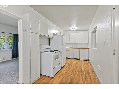 3835 SE 32nd Avenue Portland OR 97202