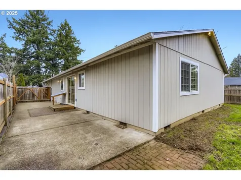 10222 SE Long Street Portland OR 97266