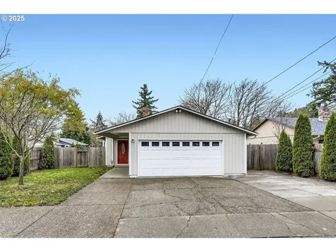 10222 SE Long Street Portland OR 97266