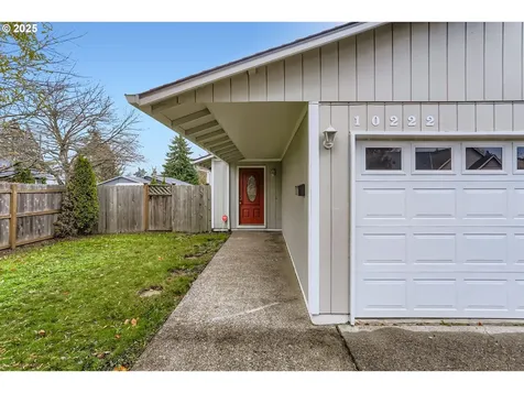 10222 SE Long Street Portland OR 97266
