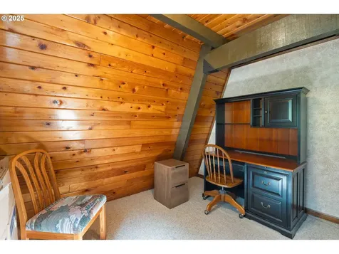 26915 Hammond Road Rainier OR 97048
