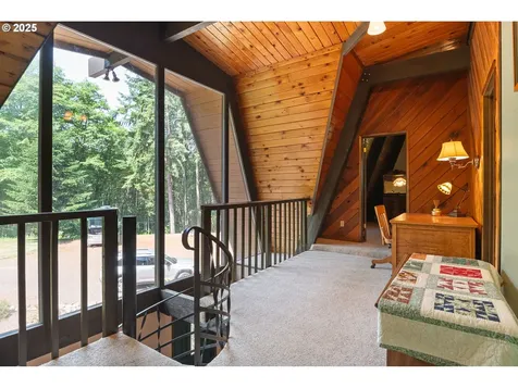 26915 Hammond Road Rainier OR 97048
