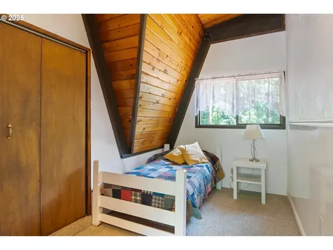 26915 Hammond Road Rainier OR 97048